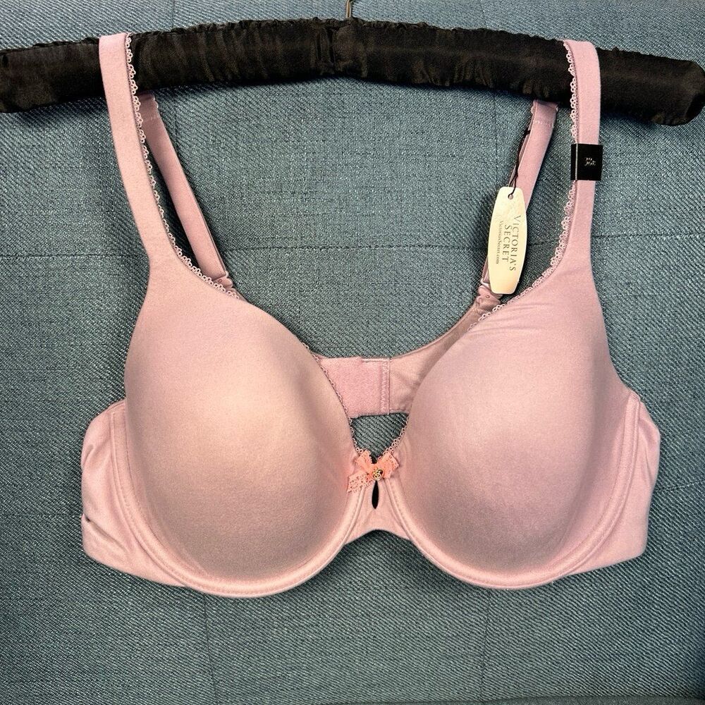Victoria’s Secret Body by Victoria Lined Perfect Coverage 38B Light Purple NWT